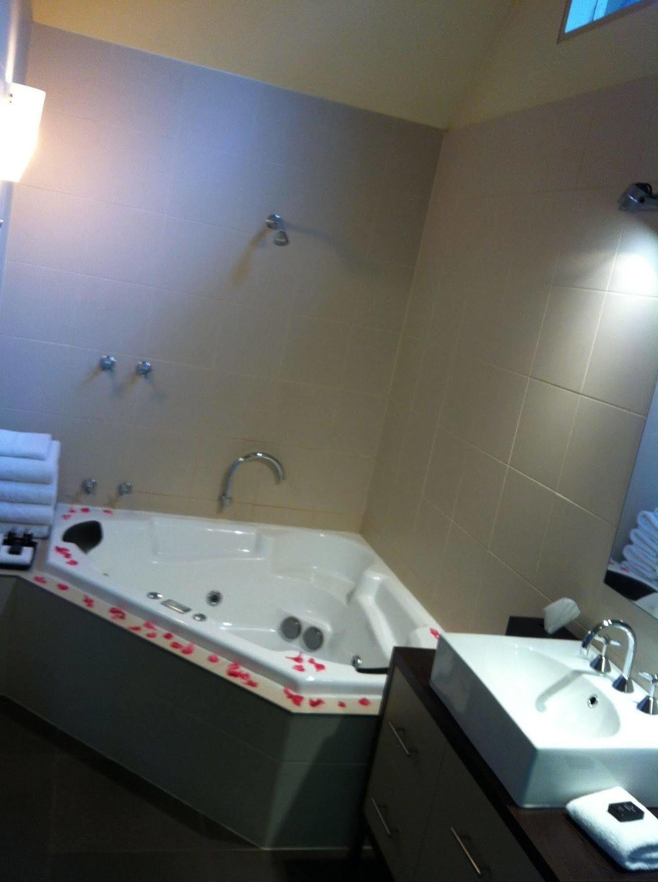 Lochiel Luxury Accommodation Olinda Exterior photo